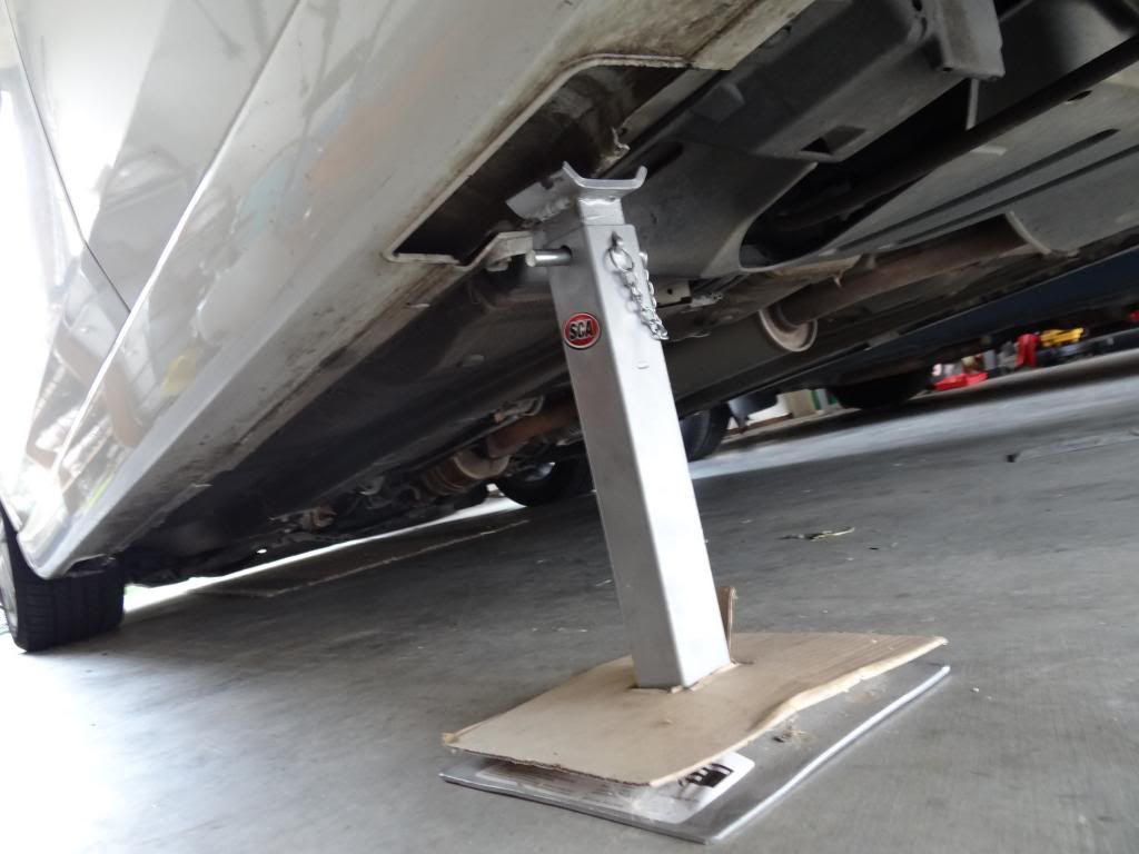 DIY Service Accord Euro CL9 [Part 1] oil filter and oil change